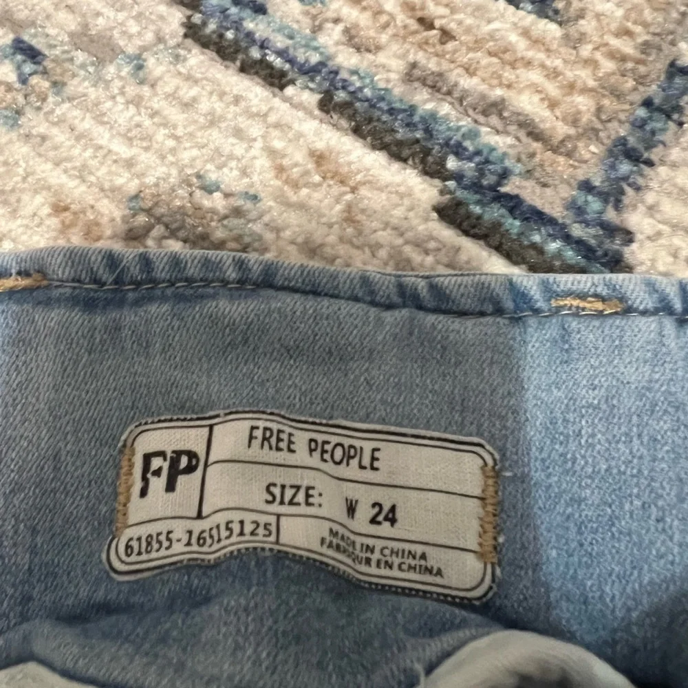 Free People Flare Jeans - Picture 5 of 7